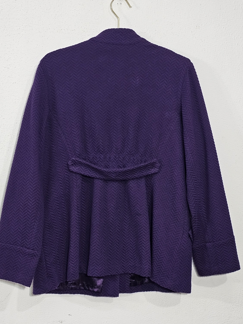 JOAN RIVERS Purple Textured Button-Front Jacket - Picture 2 of 15